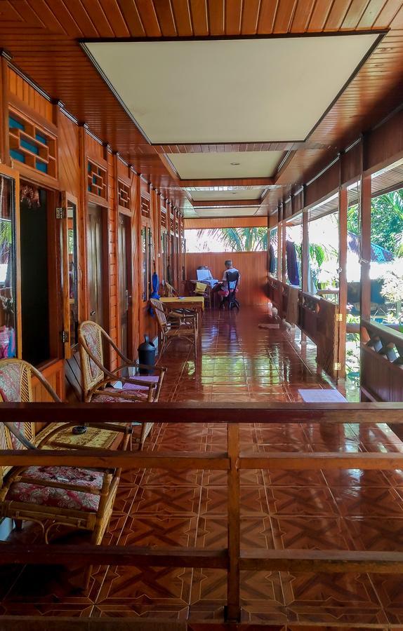 Hotel Panorama Backpackers Bunaken Exterior foto