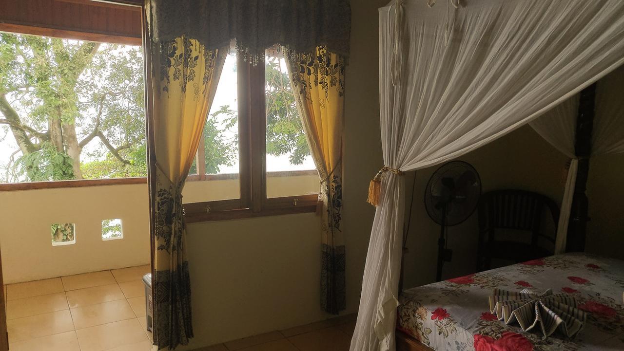 Hotel Panorama Backpackers Bunaken Exterior foto